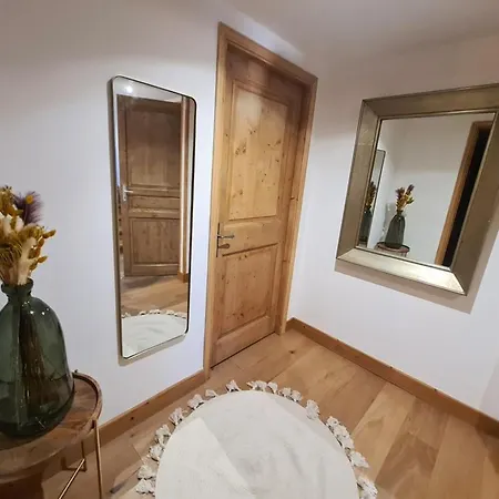 La Louve, 1650- 15 Personnes Jacuzzi Et Hammam Pistes 70 M,commerces 50m *