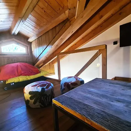 Chalet La Louve, 1650- 15 Personnes Jacuzzi Et Hammam Pistes 70 M,commerces 50m * Courchevel